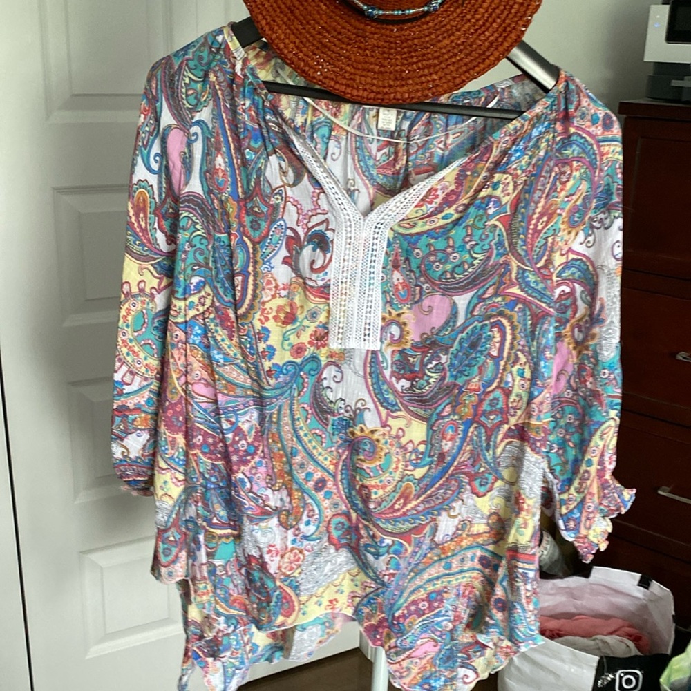 Beautiful spense blouse sixe 1x